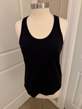 SET ACTIVE Classic Black Tank Top